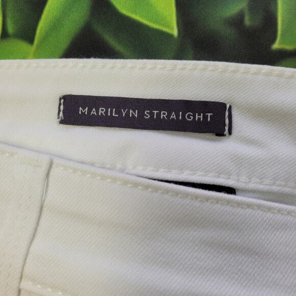 NWT NYDJ Plus Marilyn Cuffed Crop Jeans sz 26W Optic White LiftxTuck Technology - Picture 8 of 16